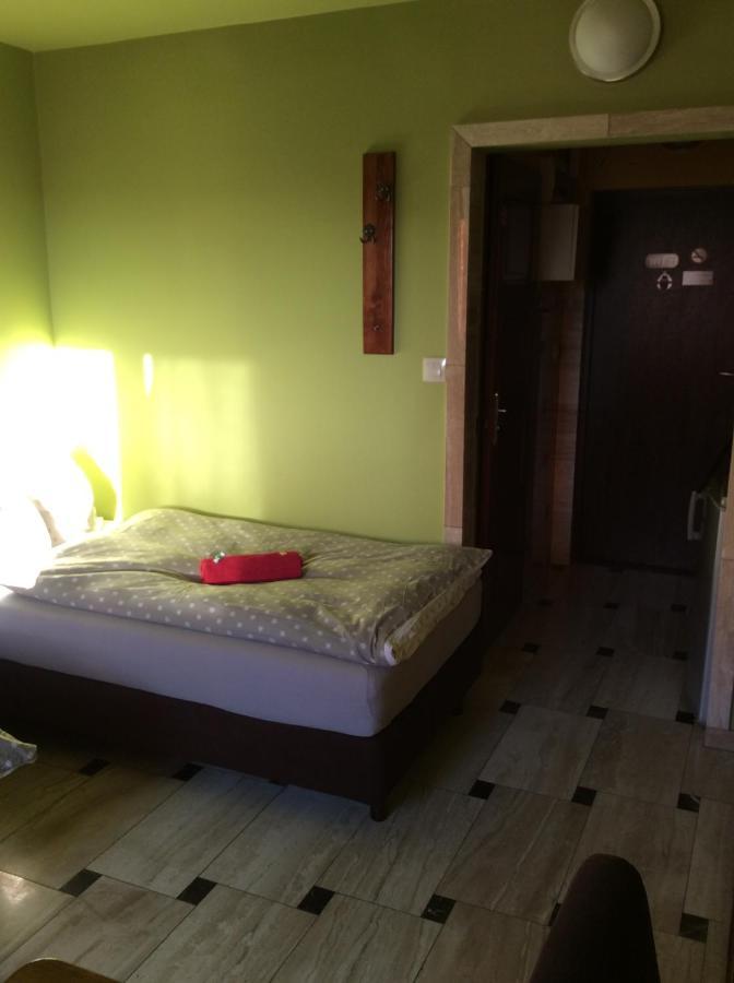 Mika Rooms Raclawicka 144 & Wislicka 3 Studio - Adults Only Warsaw Exterior photo